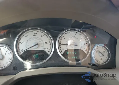 2010 Chrysler Town & Country Limited из США, поврежденный, VIN 2A4RR6DX0AR241498